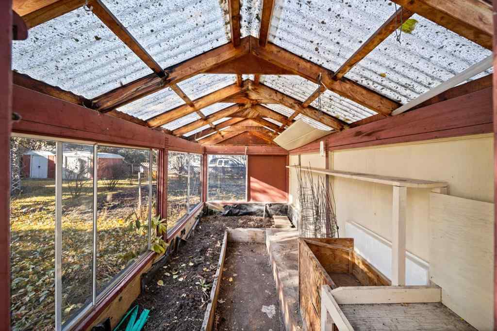 MLS® A2268150 - 3714 45 Street  in Eastview Red Deer, Residential