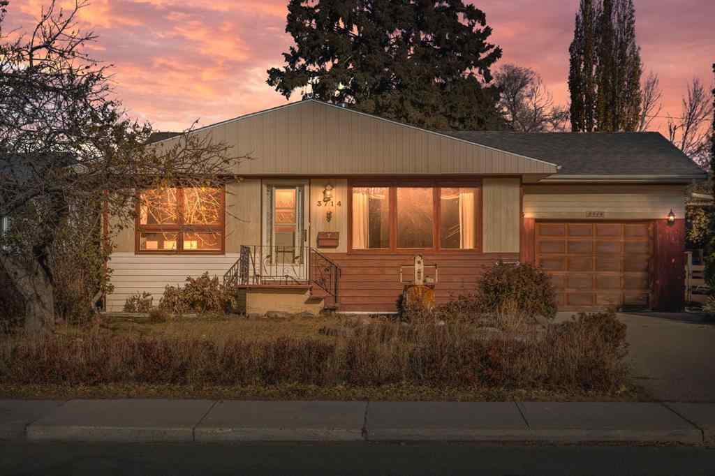 MLS® A2268150 - 3714 45 Street  in Eastview Red Deer, Residential