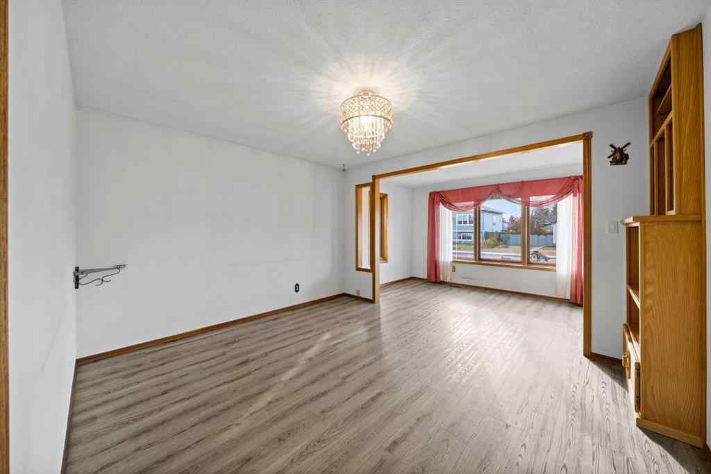 MLS® A2268150 - 3714 45 Street  in Eastview Red Deer, Residential