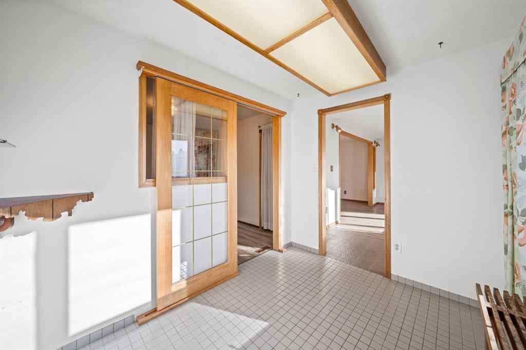 MLS® A2268150 - 3714 45 Street  in Eastview Red Deer, Residential