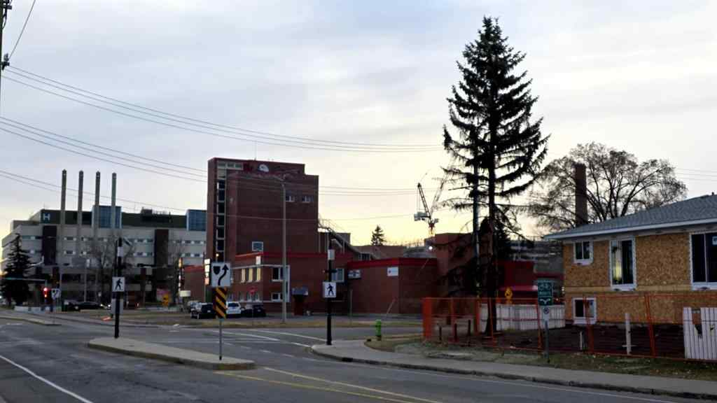 MLS&reg; # A2268152 - 5414 43 Street  in Capstone Red Deer, Commercial Open Houses