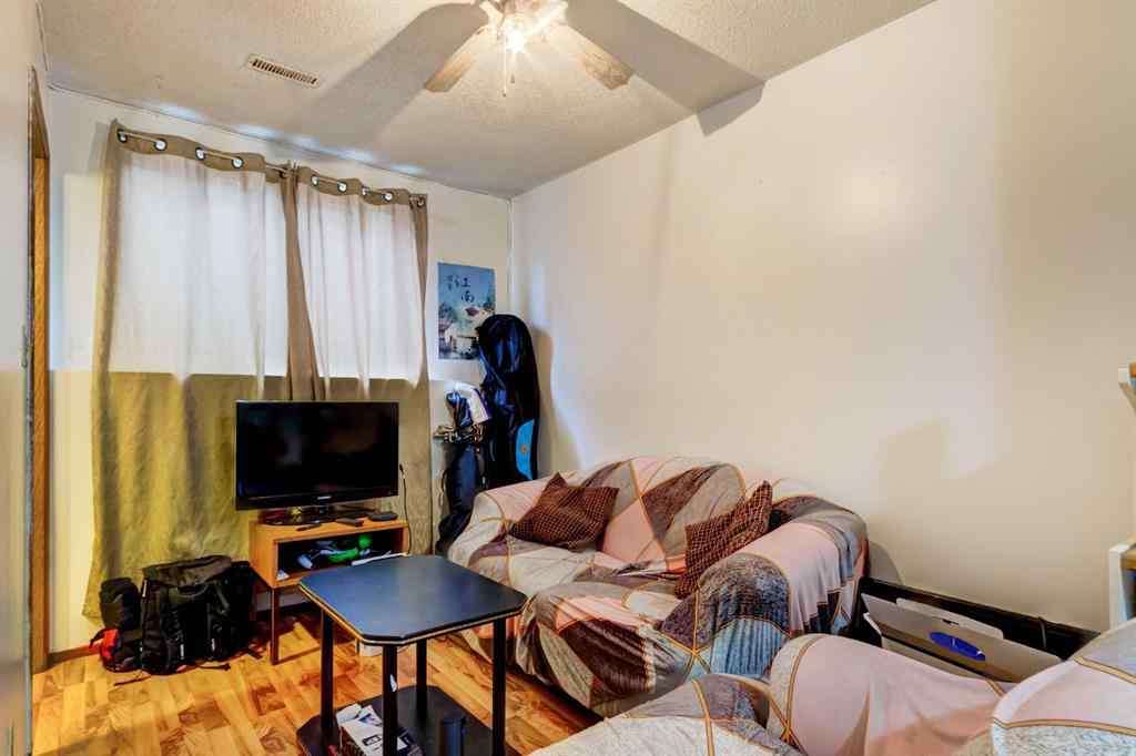 MLS&reg; # A2268153 - Unit #B 123 Grizzly Street  in NONE Banff, Residential Open Houses