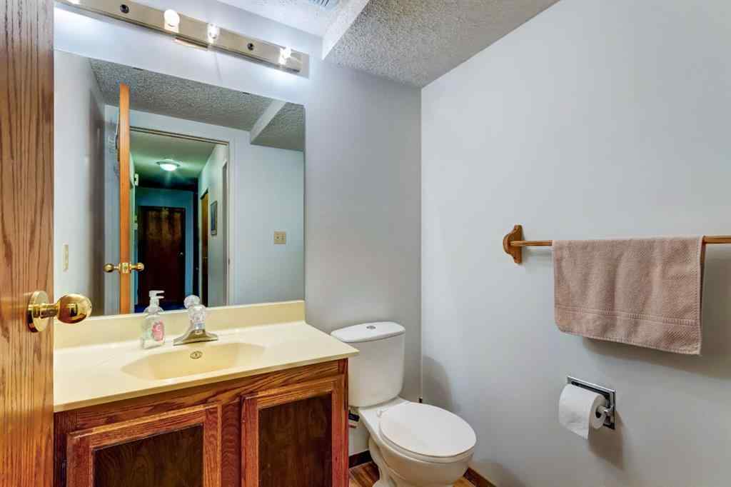 MLS&reg; # A2268153 - Unit #B 123 Grizzly Street  in NONE Banff, Residential Open Houses