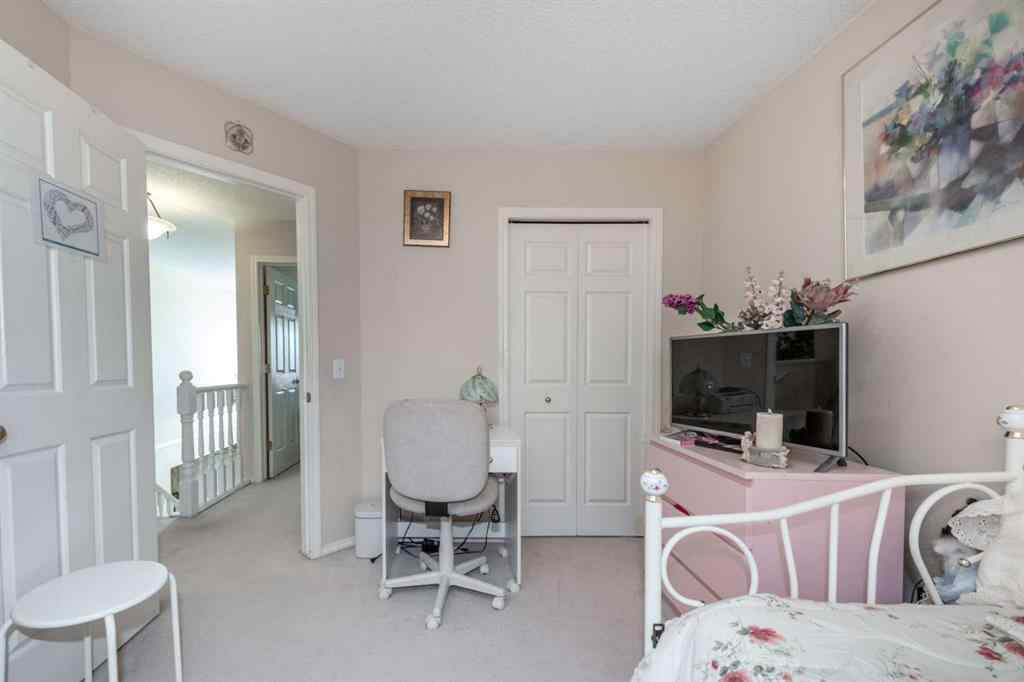 MLS&reg; # A2268156 - 26 Citadel Crest Link NW in Citadel Calgary, Residential Open Houses