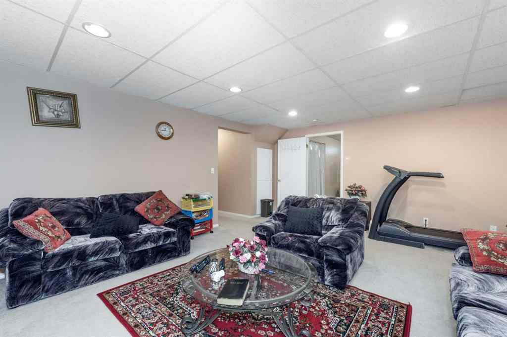 MLS&reg; # A2268156 - 26 Citadel Crest Link NW in Citadel Calgary, Residential Open Houses