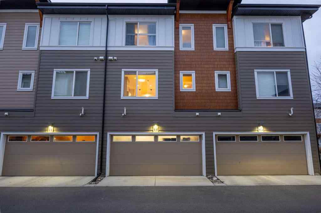 MLS® A2268161 - Unit #58 111 Rainbow Falls Gate  in Rainbow Falls Chestermere, Residential