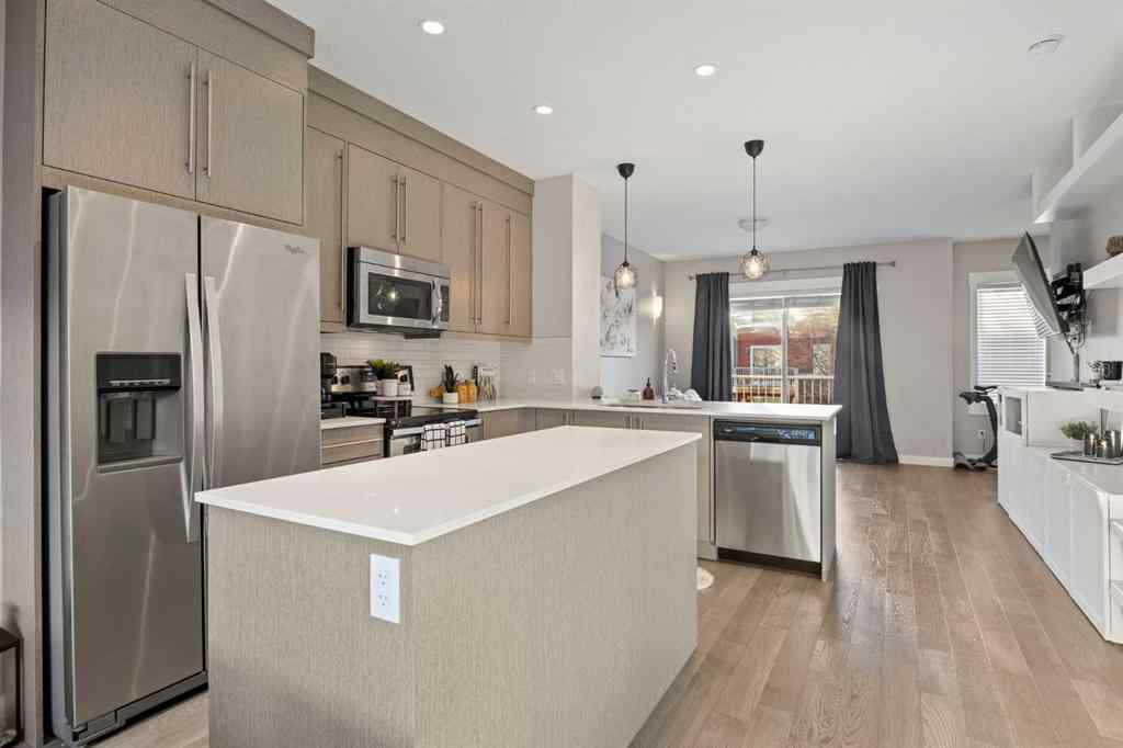 MLS® A2268161 - Unit #58 111 Rainbow Falls Gate  in Rainbow Falls Chestermere, Residential
