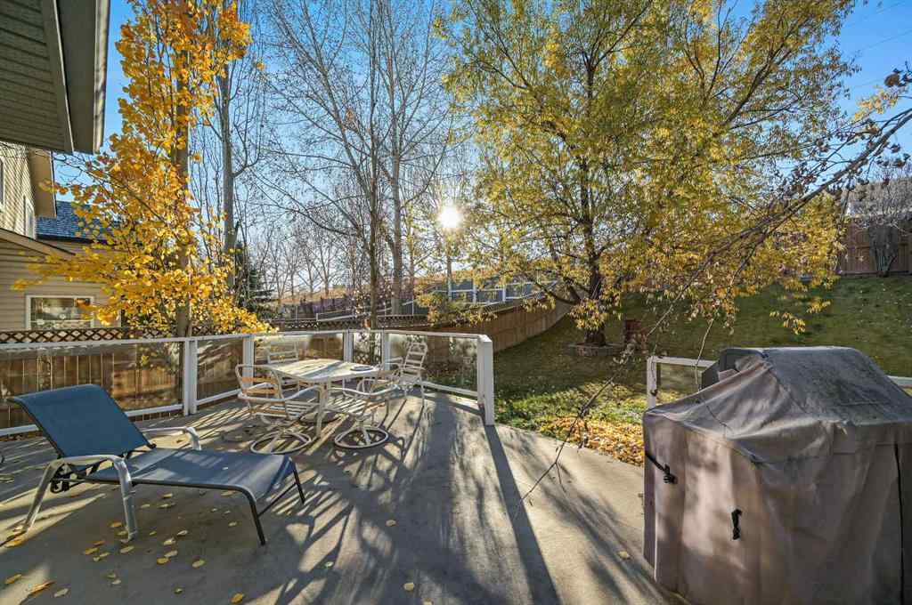 MLS® A2268163 - 114 Valley Ponds Crescent NW in Valley Ridge Calgary, Residential