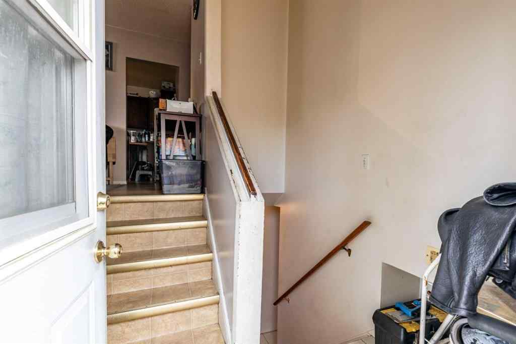 MLS® A2268165 - 2555 & 2557 Thompson Crescent SE in Crestwood-Norwood Medicine Hat, Multi-Family