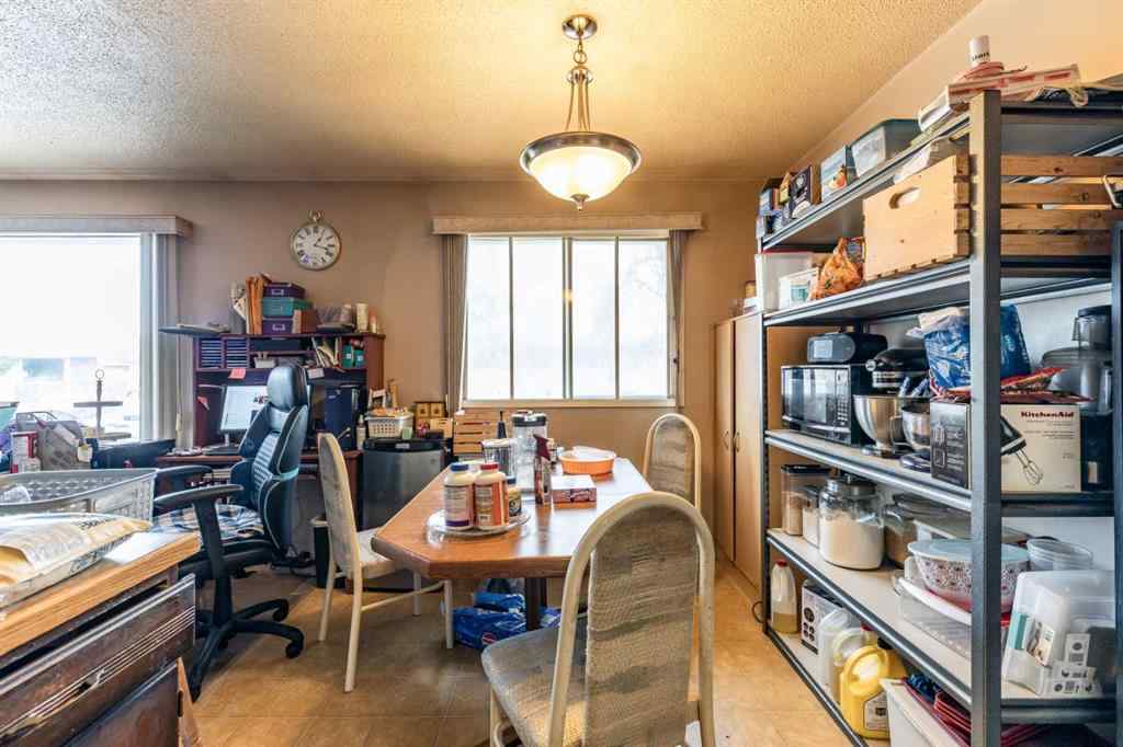 MLS® A2268165 - 2555 & 2557 Thompson Crescent SE in Crestwood-Norwood Medicine Hat, Multi-Family