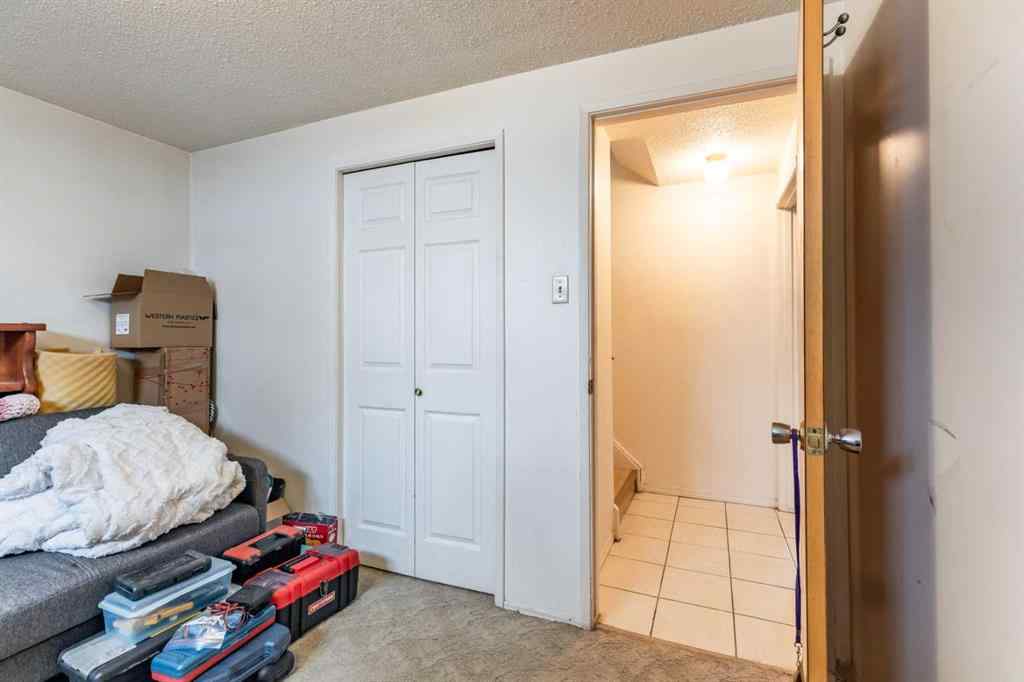 MLS® A2268165 - 2555 & 2557 Thompson Crescent SE in Crestwood-Norwood Medicine Hat, Multi-Family