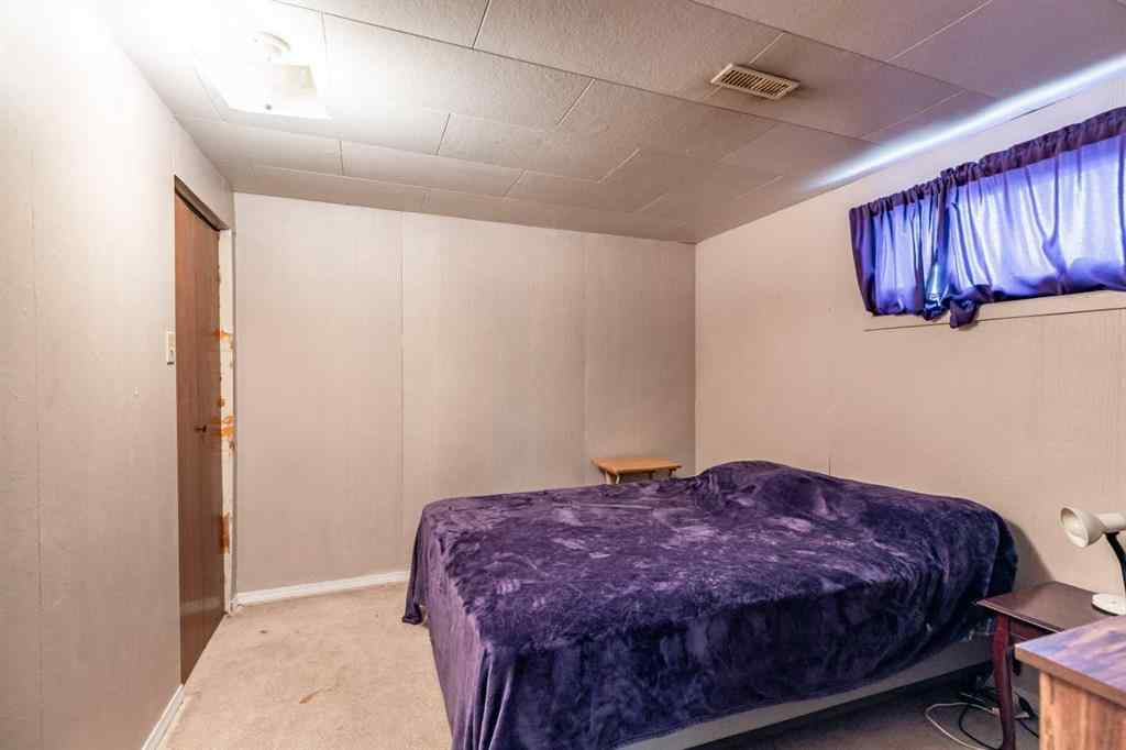 MLS® A2268165 - 2555 & 2557 Thompson Crescent SE in Crestwood-Norwood Medicine Hat, Multi-Family