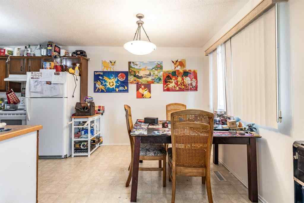 MLS® A2268165 - 2555 & 2557 Thompson Crescent SE in Crestwood-Norwood Medicine Hat, Multi-Family