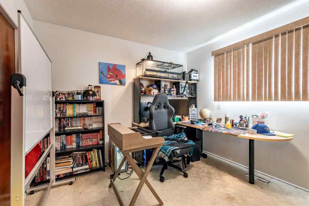 MLS® A2268165 - 2555 & 2557 Thompson Crescent SE in Crestwood-Norwood Medicine Hat, Multi-Family