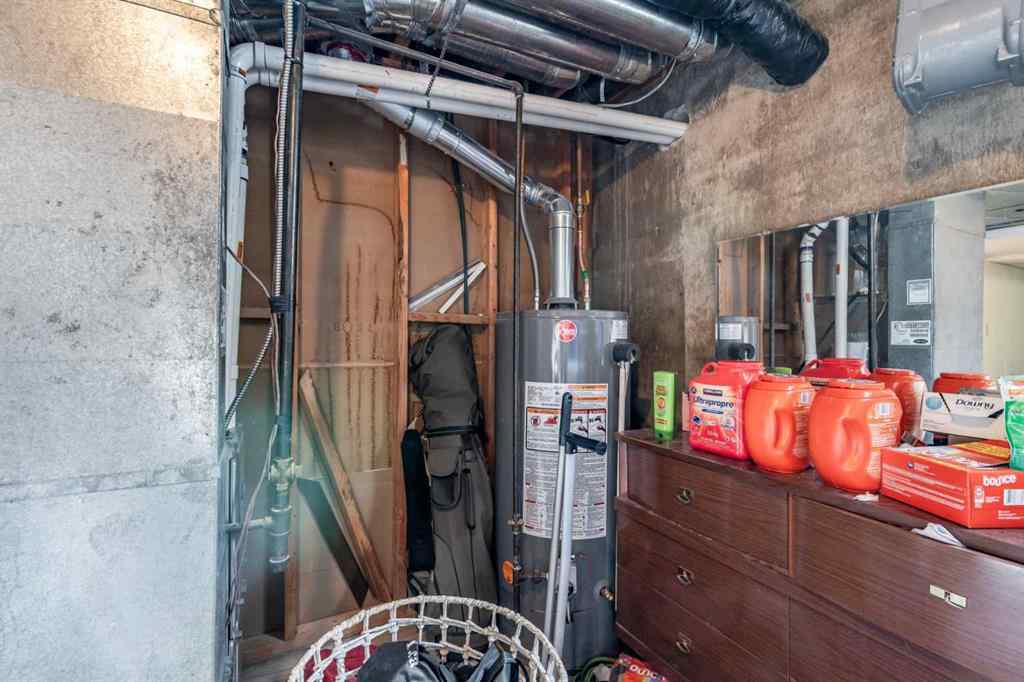 MLS® A2268165 - 2555 & 2557 Thompson Crescent SE in Crestwood-Norwood Medicine Hat, Multi-Family