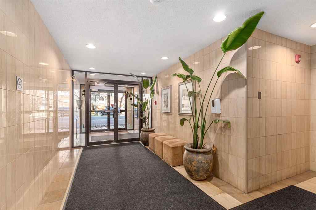 MLS® A2268169 - Unit #301 929 18 Avenue SW in Lower Mount Royal Calgary, Residential