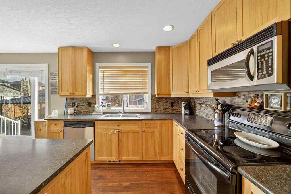 MLS® A2268177 - Unit #816 800 Carriage Lane Place  in NONE Carstairs, Residential