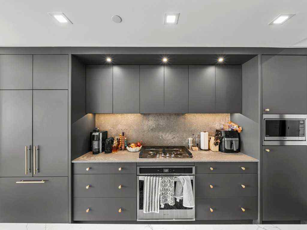 MLS® A2268179 - Unit #206 8505 Broadcast Avenue SW in West Springs Calgary, Residential