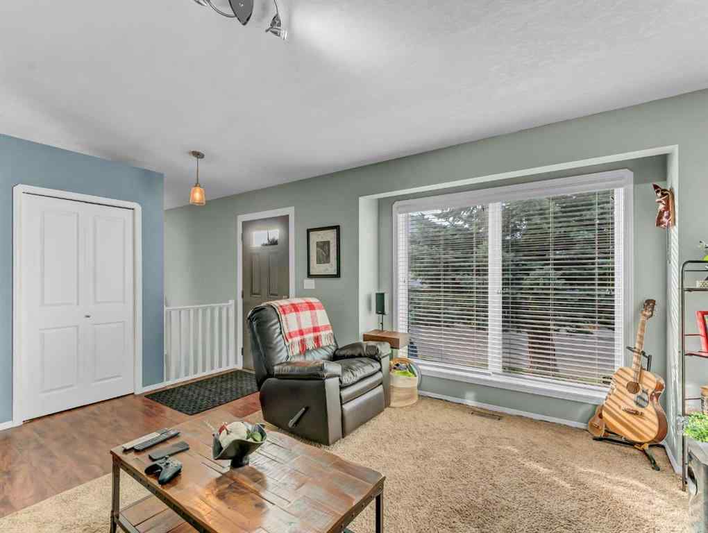 MLS® A2268184 - 135 Sage Close SE in SE Southridge Medicine Hat, Residential