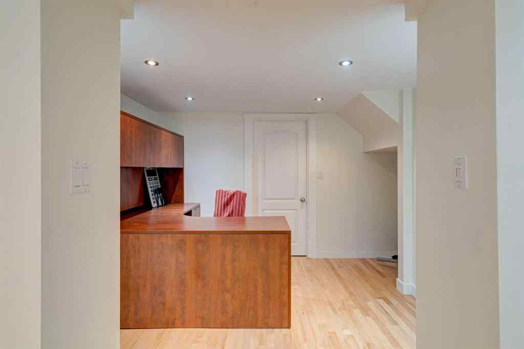 MLS® A2268187 - 108 Tuscany Estates Close NW in Tuscany Calgary, Residential