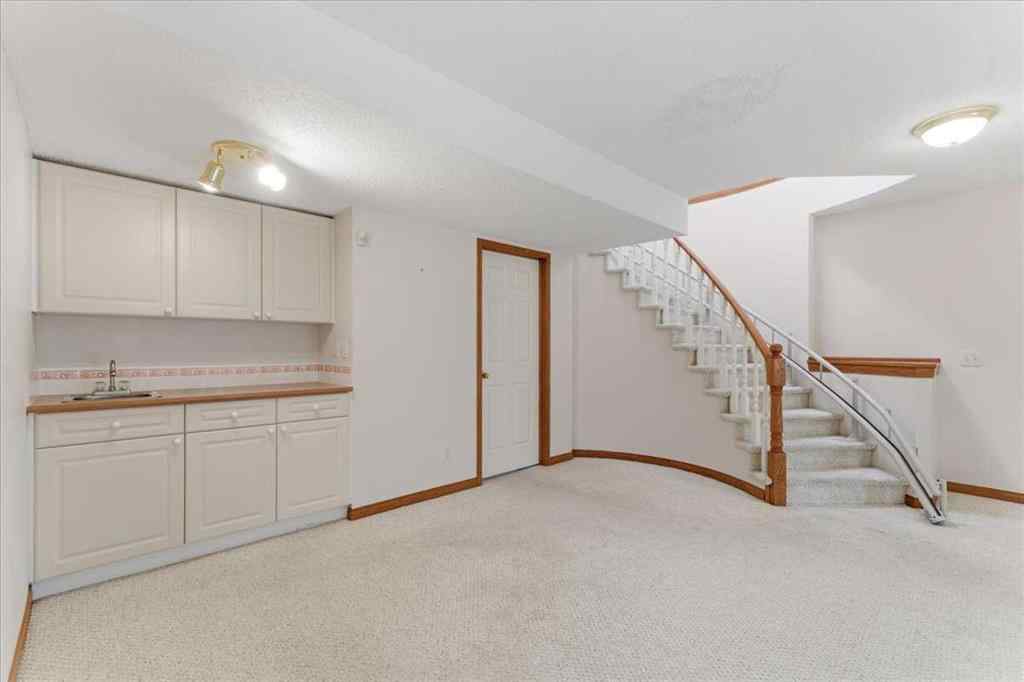 MLS® A2268188 - 69 Scimitar Point NW in Scenic Acres Calgary, Residential