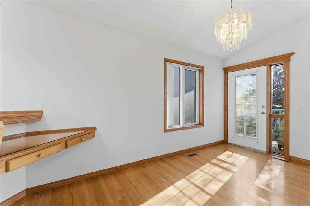 MLS® A2268188 - 69 Scimitar Point NW in Scenic Acres Calgary, Residential