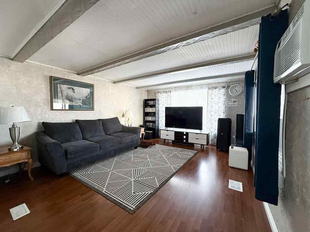 MLS® A2268192 - Unit #346 133 Jarvis Street  in Mountain View Hinton, Mobile