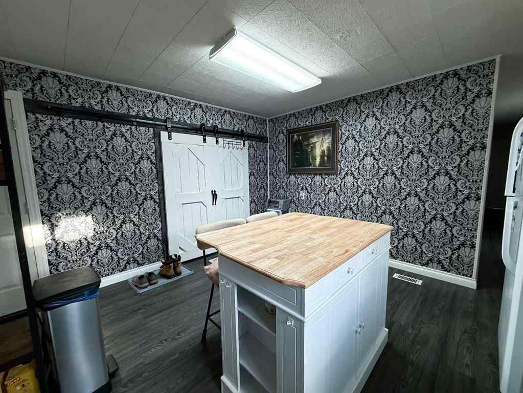 MLS® A2268192 - Unit #346 133 Jarvis Street  in Mountain View Hinton, Mobile