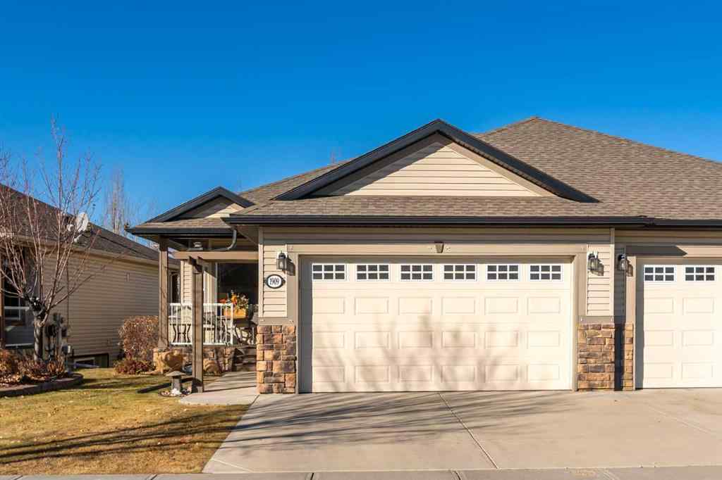MLS® A2268195 - 1909 Riverside Drive NW in Highwood Village High River, Residential
