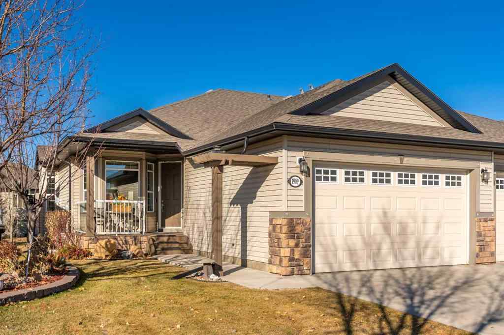 MLS® A2268195 - 1909 Riverside Drive NW in Highwood Village High River, Residential
