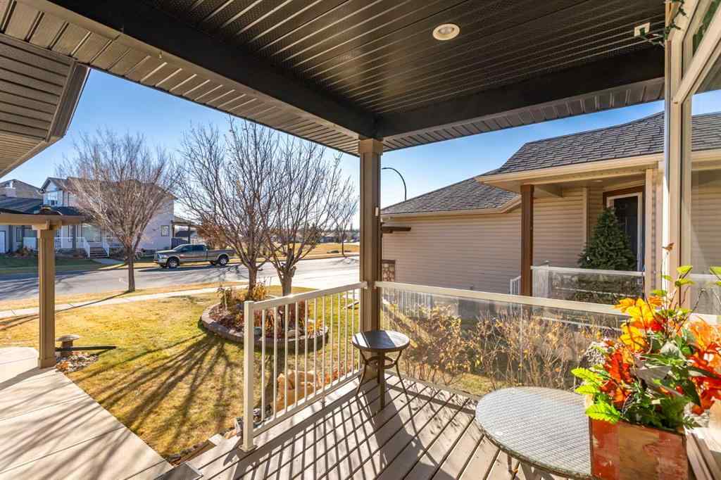 MLS® A2268195 - 1909 Riverside Drive NW in Highwood Village High River, Residential