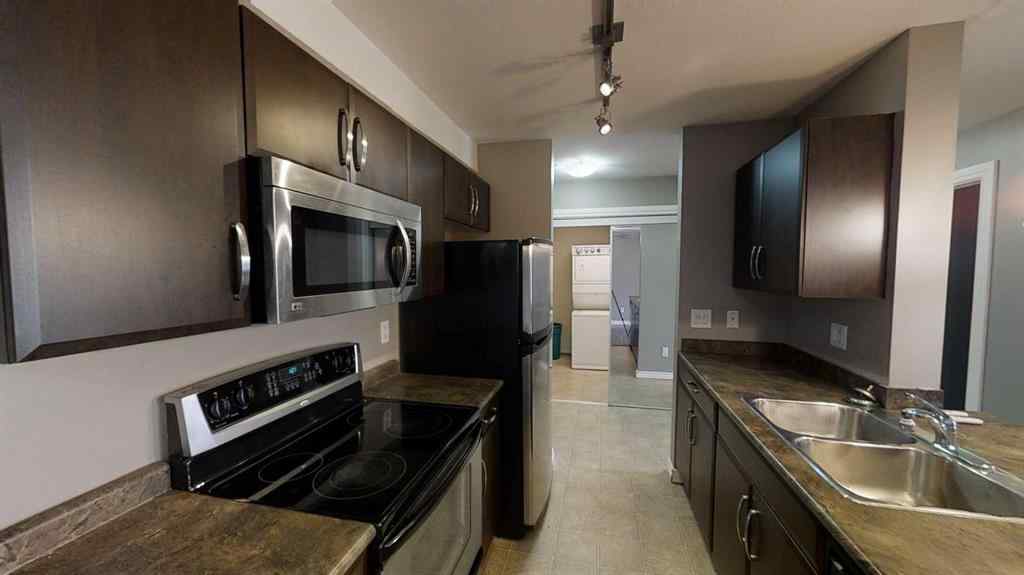 MLS® A2268199 - 9120 96 Avenue  in Cobblestone Grande Prairie, Rental