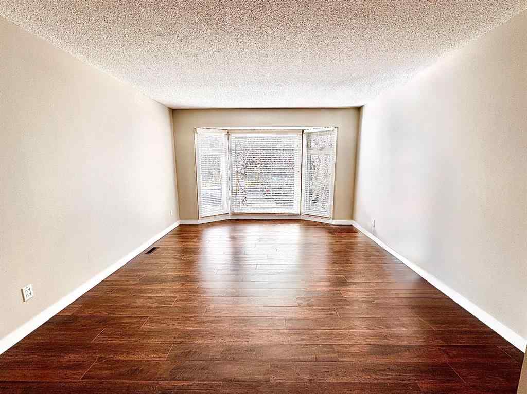 MLS® A2268207 - 468 Cantrell Drive SW in Canyon Meadows Calgary, Residential