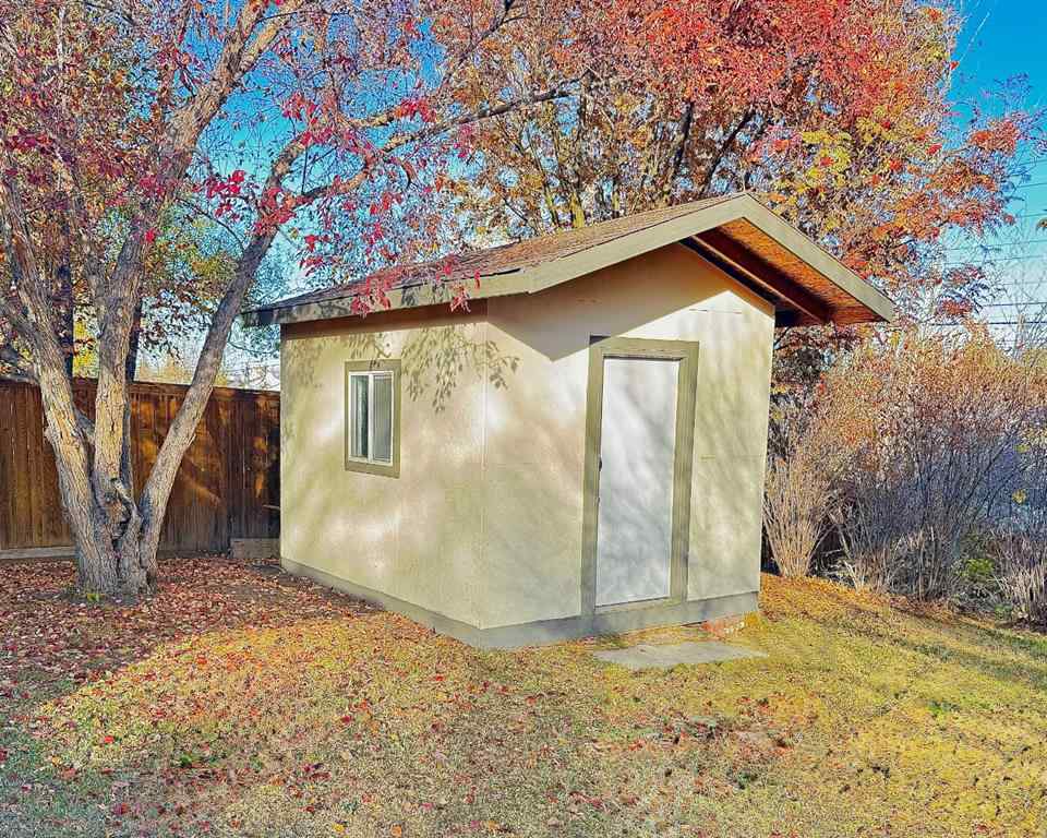 MLS® A2268207 - 468 Cantrell Drive SW in Canyon Meadows Calgary, Residential