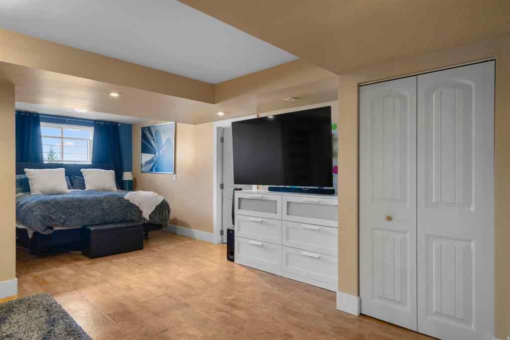 MLS® A2268209 - 28 Hidden Park NW in Hidden Valley Calgary, Residential