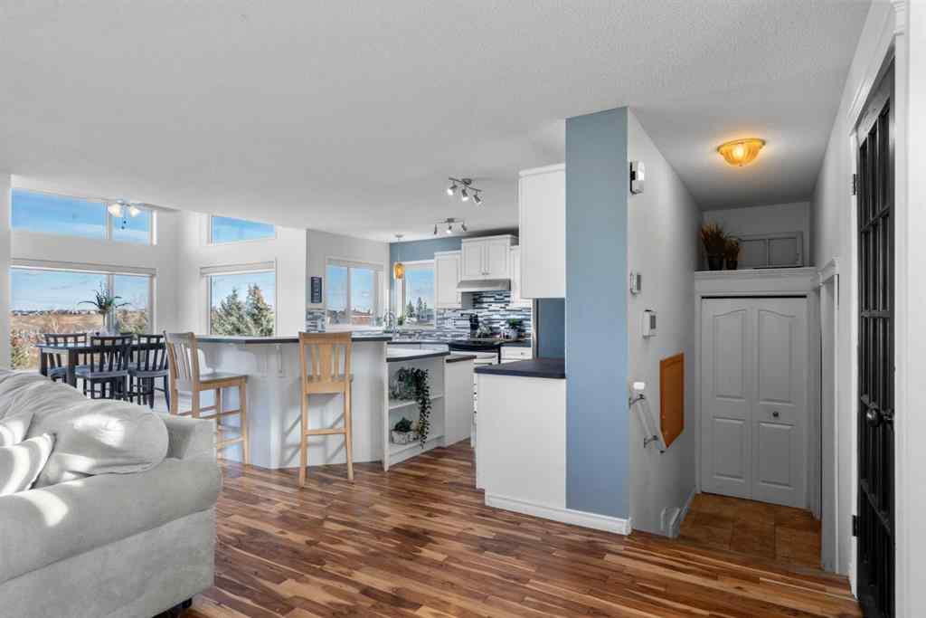 MLS® A2268209 - 28 Hidden Park NW in Hidden Valley Calgary, Residential