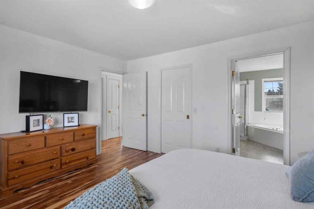 MLS® A2268209 - 28 Hidden Park NW in Hidden Valley Calgary, Residential