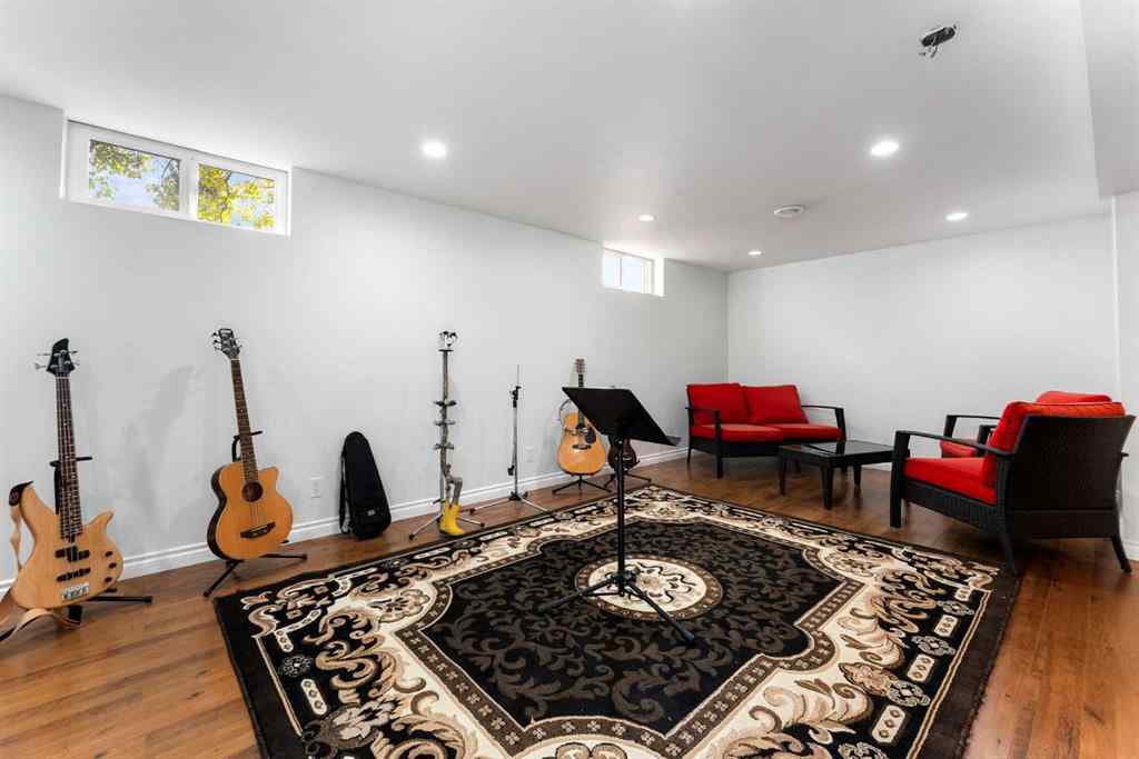 MLS® A2268214 - 136 Parkside Crescent SE in Parkland Calgary, Residential