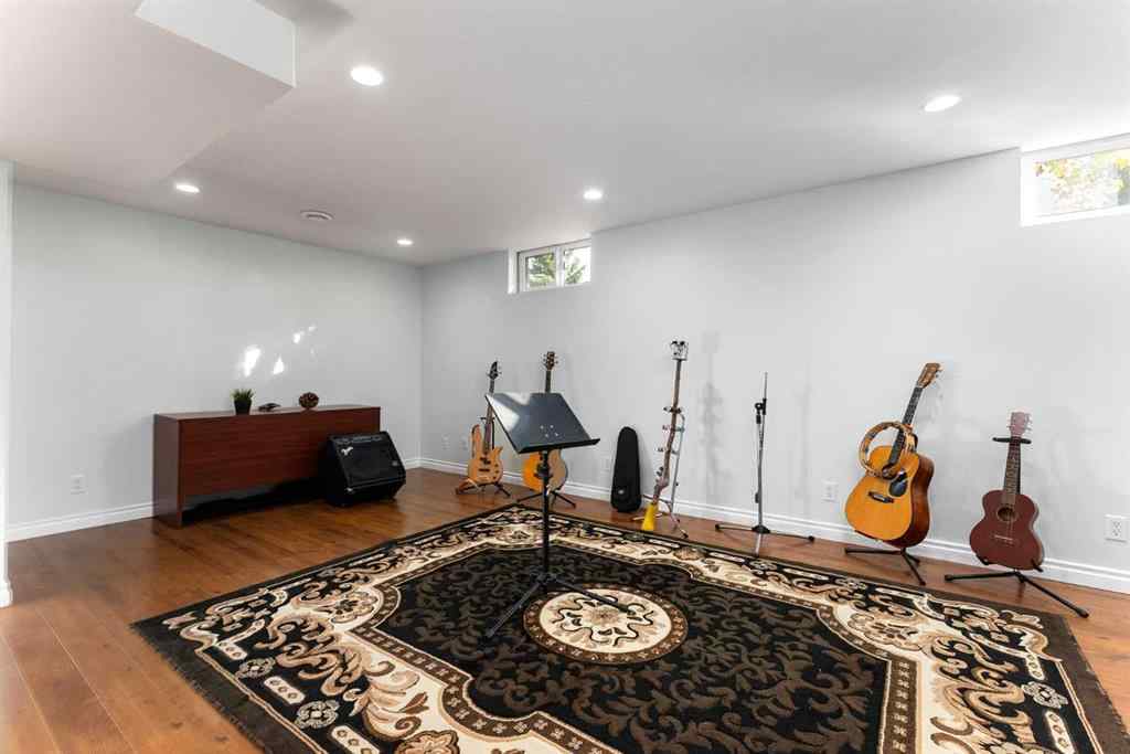 MLS® A2268214 - 136 Parkside Crescent SE in Parkland Calgary, Residential