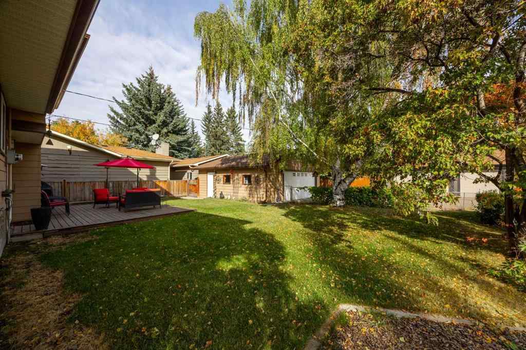 MLS® A2268214 - 136 Parkside Crescent SE in Parkland Calgary, Residential