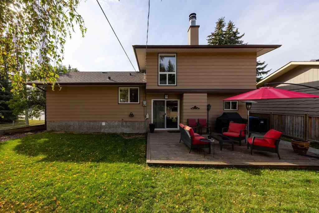 MLS® A2268214 - 136 Parkside Crescent SE in Parkland Calgary, Residential