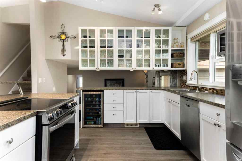 MLS® A2268214 - 136 Parkside Crescent SE in Parkland Calgary, Residential