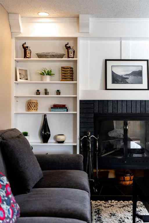 MLS® A2268214 - 136 Parkside Crescent SE in Parkland Calgary, Residential