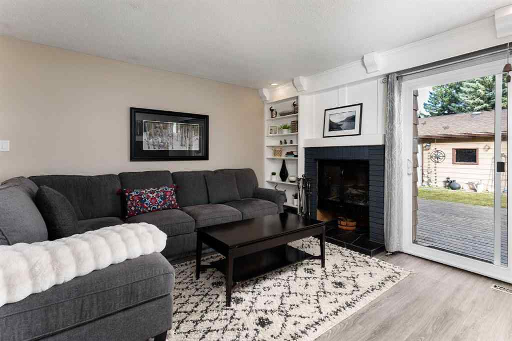 MLS® A2268214 - 136 Parkside Crescent SE in Parkland Calgary, Residential