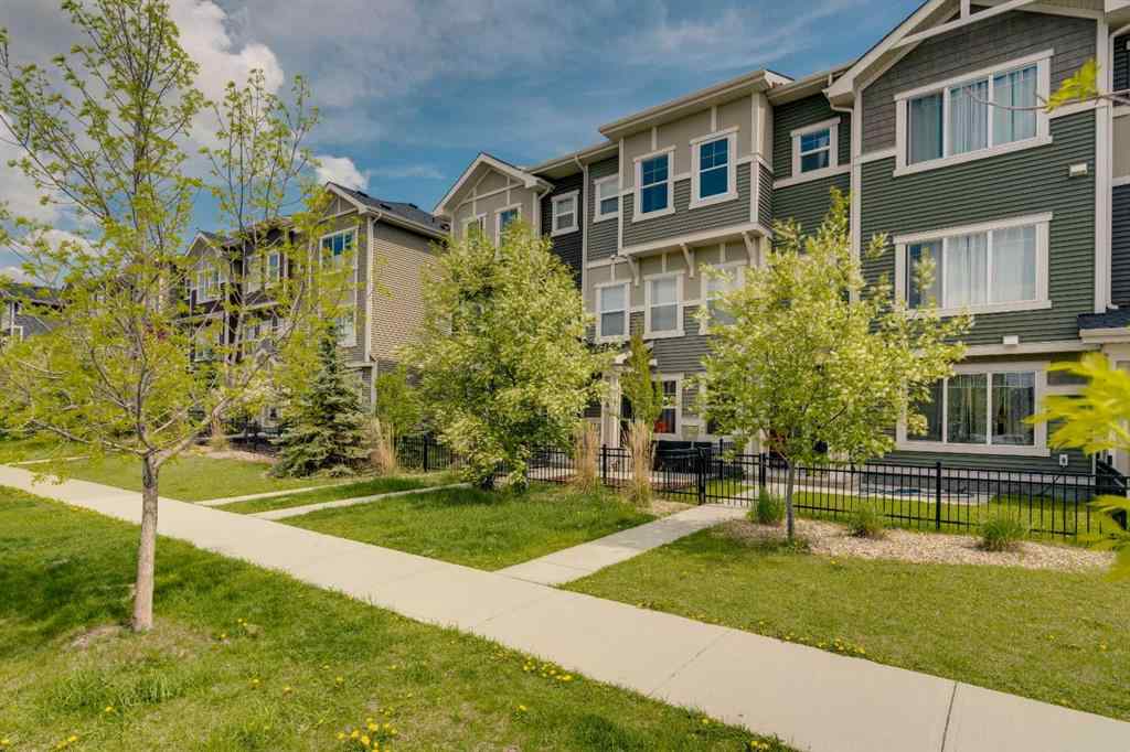 MLS® A2268215 - 140 Sundown Road  in Sunset Ridge Cochrane, Residential