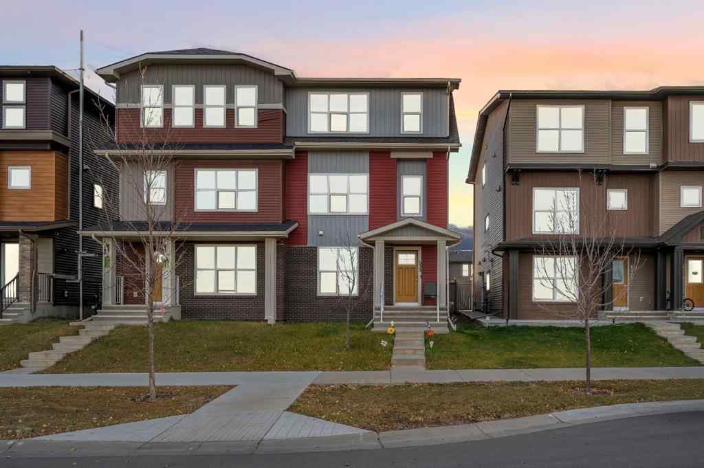 MLS® A2268216 - 533 Savanna Boulevard NE in Saddle Ridge Calgary, Residential