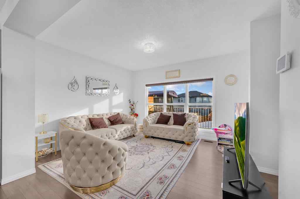 MLS® A2268216 - 533 Savanna Boulevard NE in Saddle Ridge Calgary, Residential