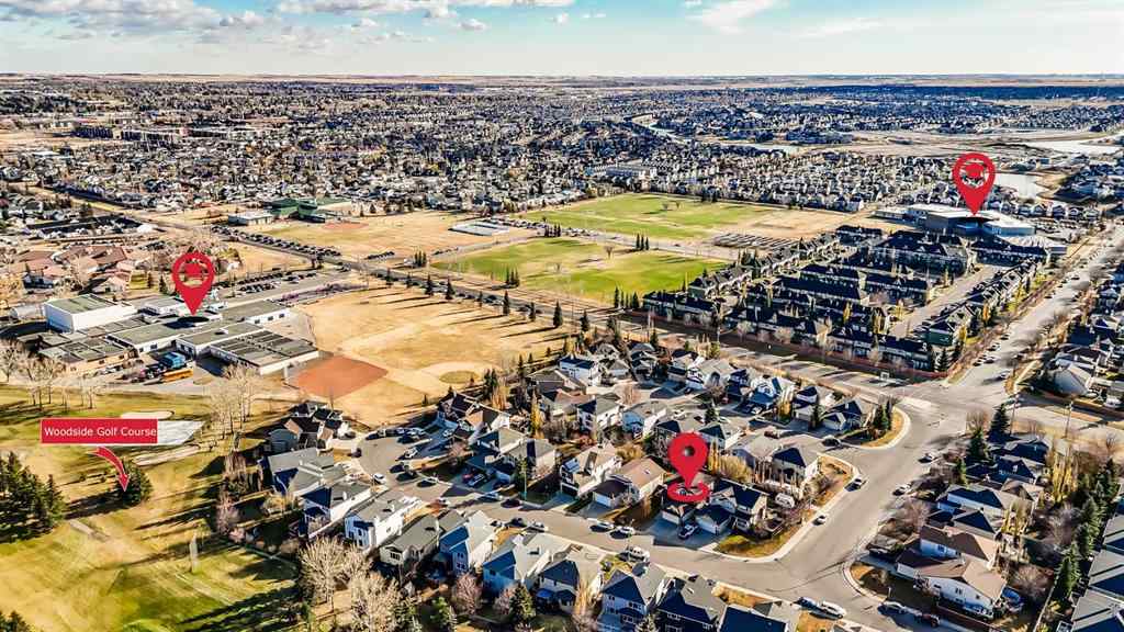 MLS® A2268218 - 208 Fairways Bay NW in Fairways Airdrie, Residential