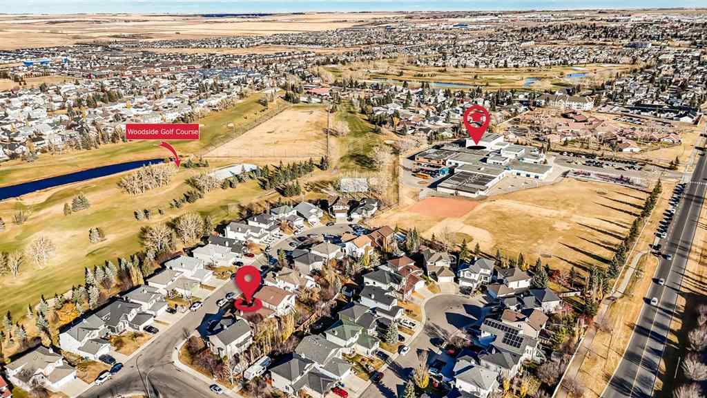MLS® A2268218 - 208 Fairways Bay NW in Fairways Airdrie, Residential