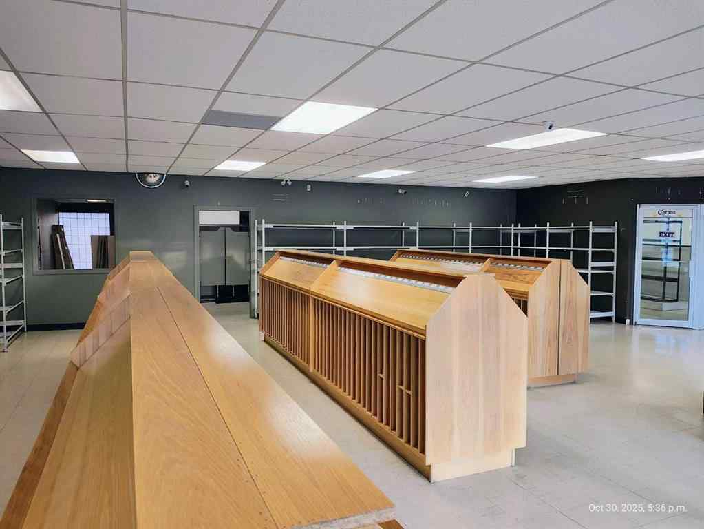 MLS® A2268221 - Unit #A7 5043 50A Street  in Downtown Sylvan Lake, Commercial